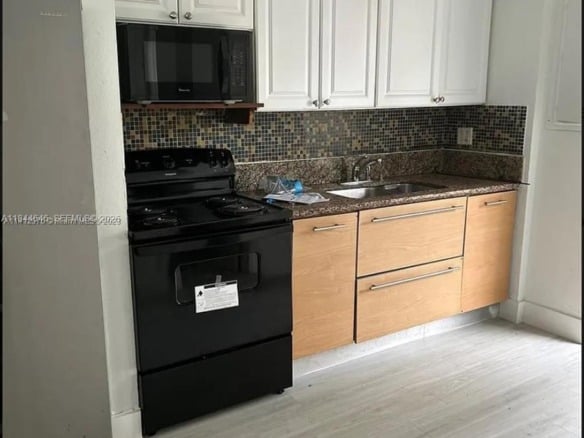 2215 NW 33rd St, Miami FL 33142 — #A11844646