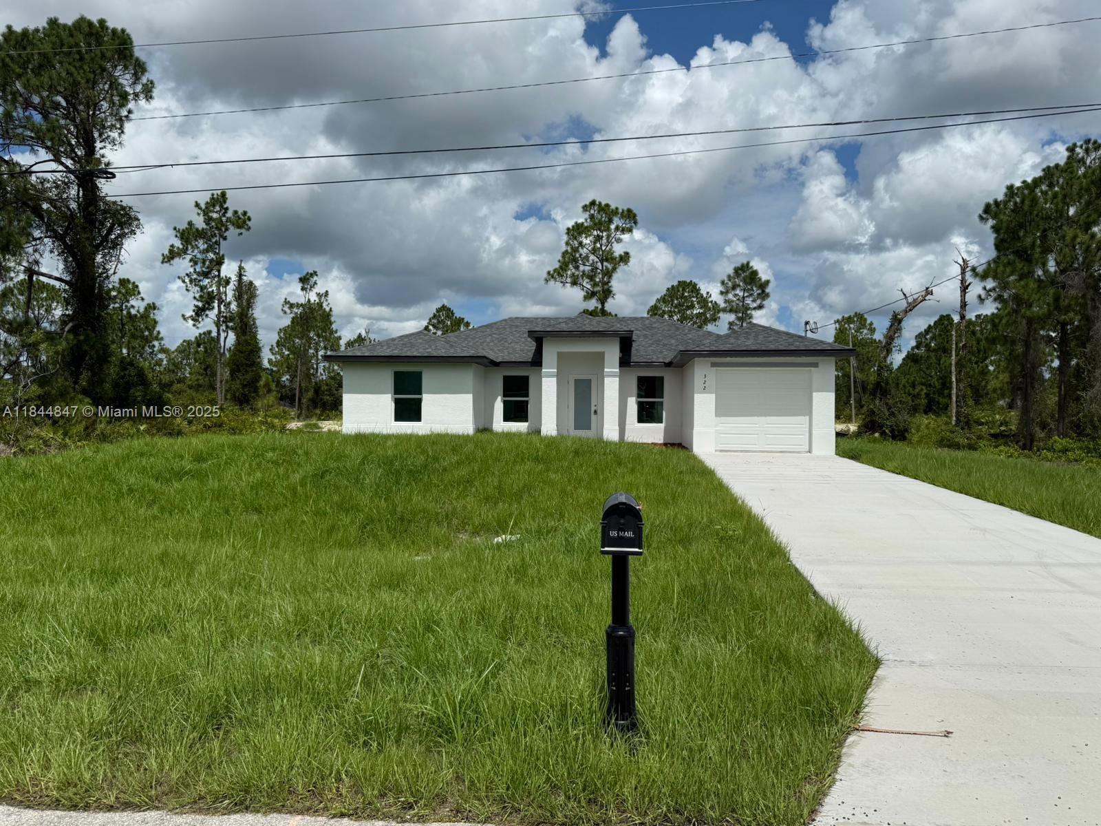 6dd28e9b-6349 322 McArthur, Lehigh Acres FL 33974 — #A11844847