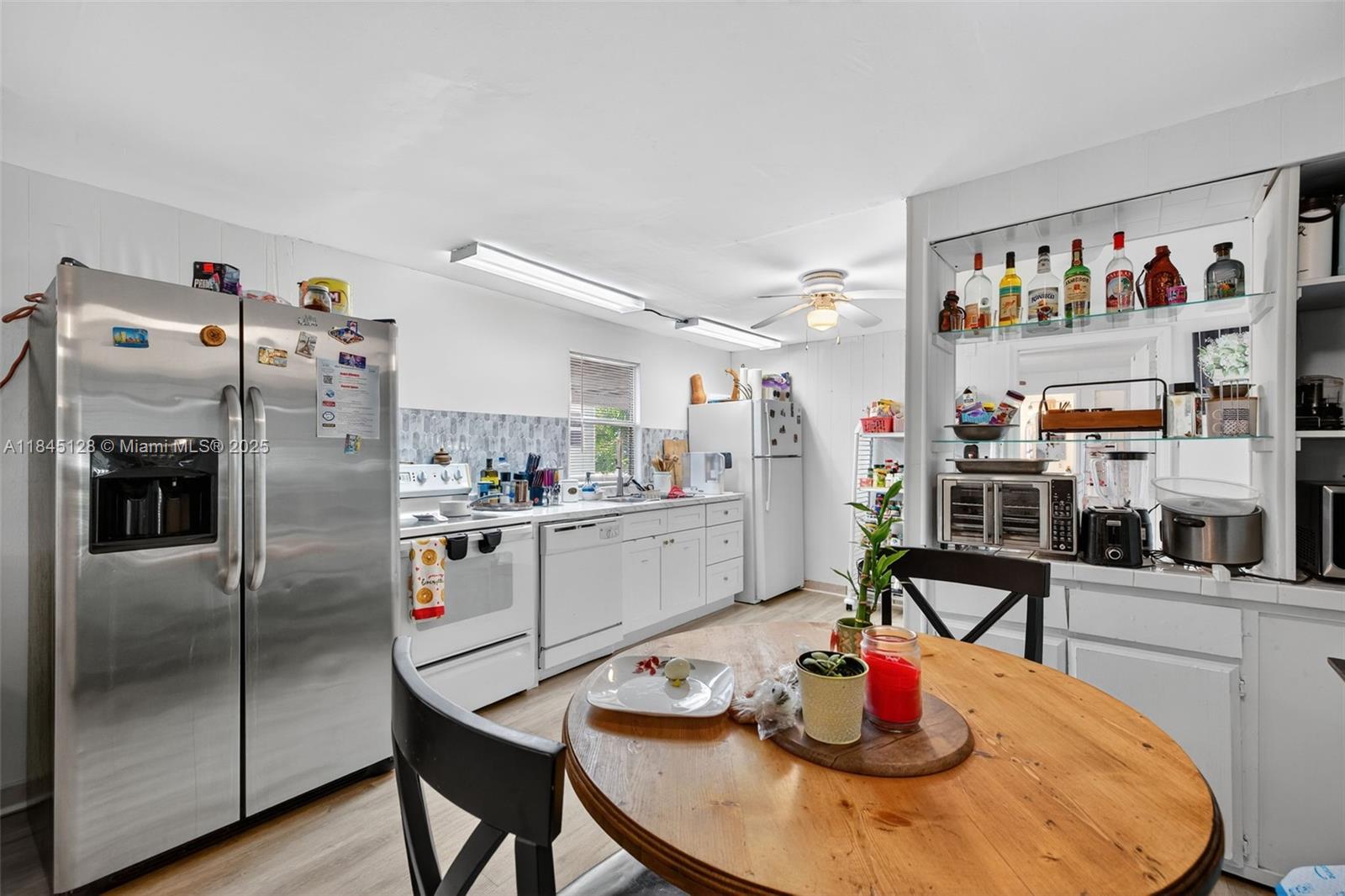 6dd28e9b-6358 2430 SW 53rd St, Dania Beach FL 33312 — #A11845128