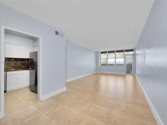 7441 Wayne Ave # 15E, Miami Beach FL 33141 — #A11845158