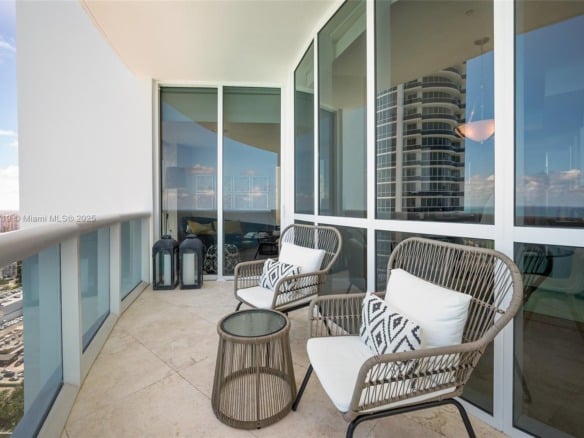 18201 Collins Ave # 4009A, Sunny Isles Beach FL 33160 — #A11841719