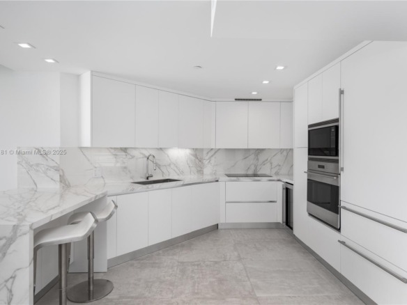 1800 Sunset Harbour Dr # 1515, Miami Beach FL 33139 — #A11845781
