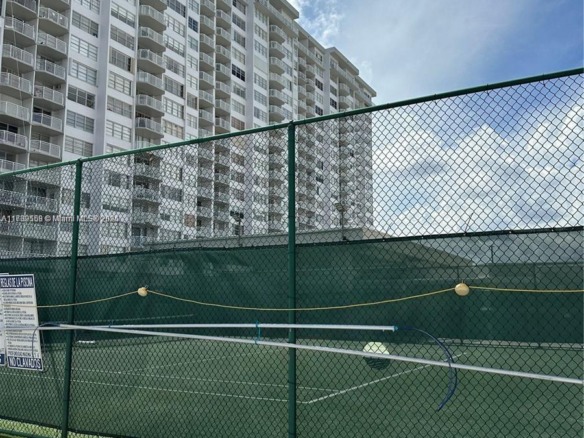 18031 Biscayne Blvd, Aventura FL 33160 — #A11732558