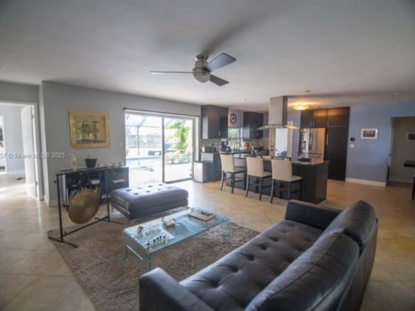 4116 Taft St, Hollywood FL 33021 — #A11846557