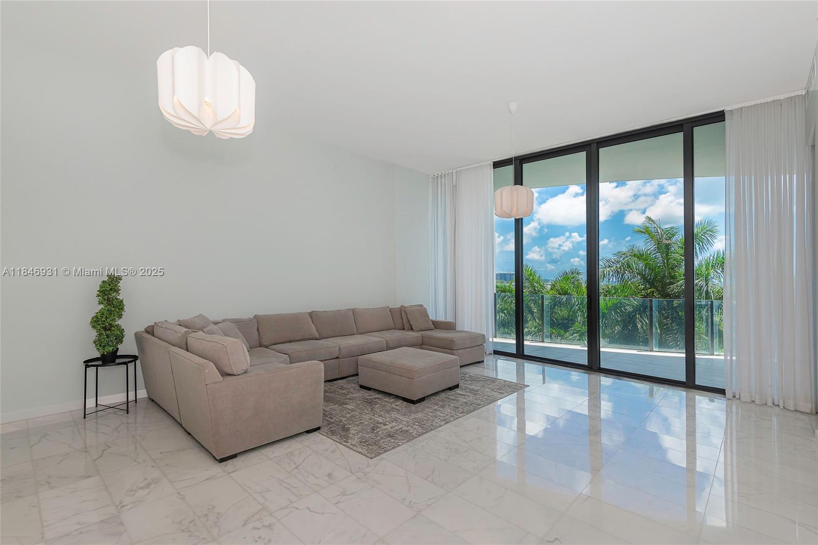 6dd28e9b-6426 2821 S Bayshore Dr # 7B, Coconut Grove FL 33133 — #A11846931