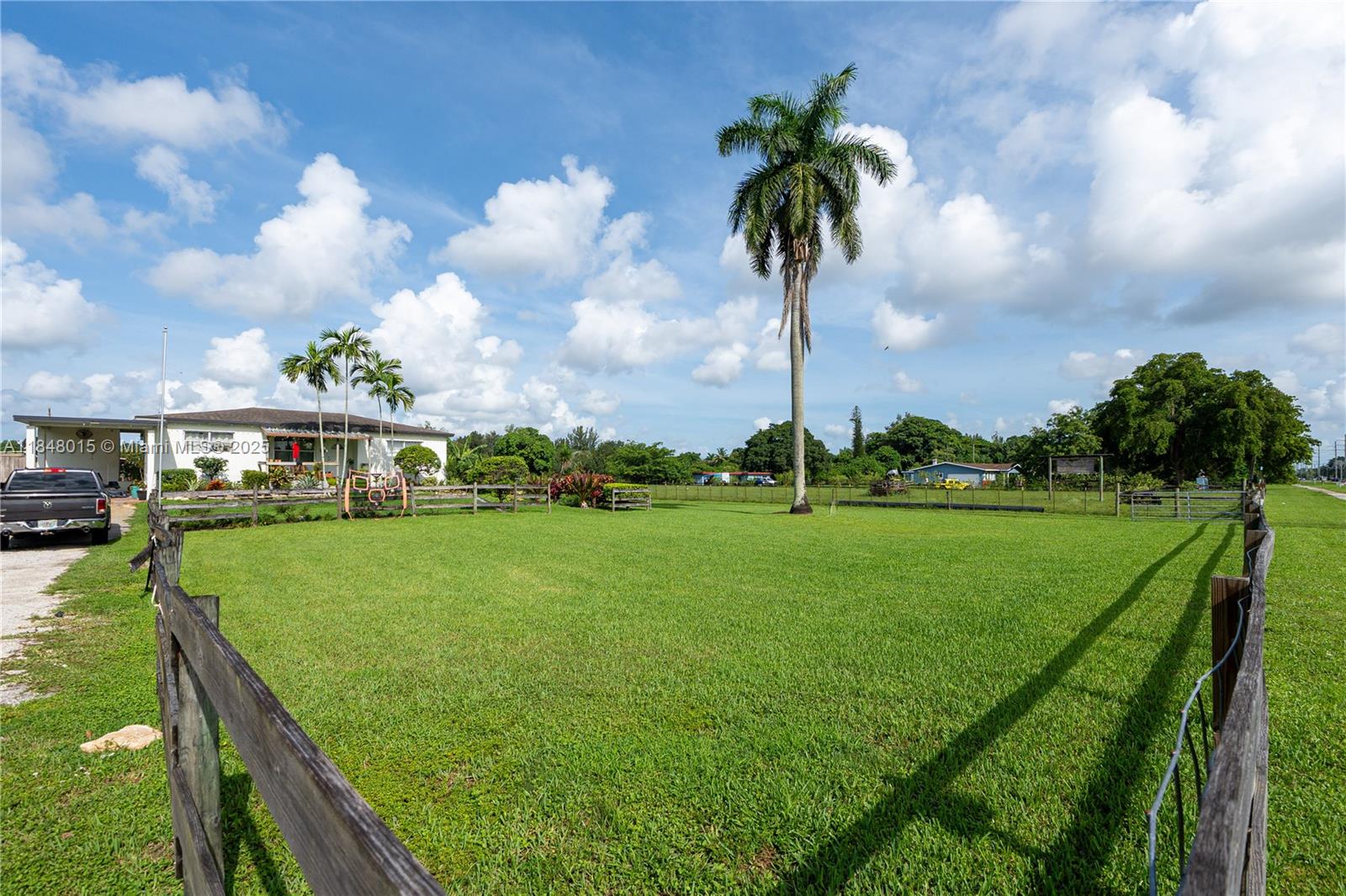 6dd28e9b-6462 1921 SW 112th Ave, Davie FL 33325 — #A11848015