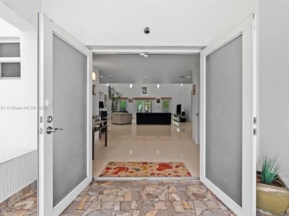 5045 SW 67th Ave, South Miami FL 33155 — #A11848231