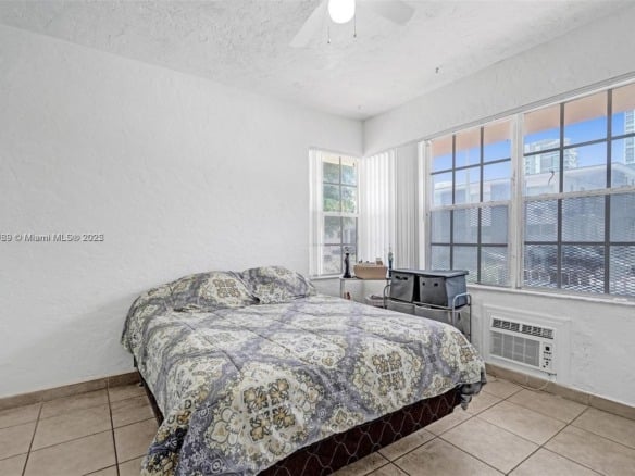 6860 Abbott Ave # 4, Miami Beach FL 33141 — #A11848769