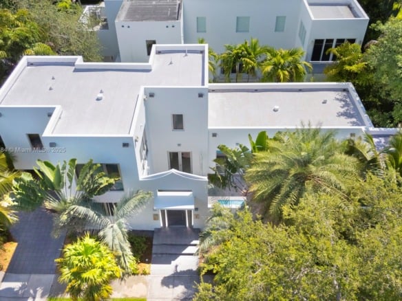 3175 Washington St, Miami FL 33133 — #A11848984