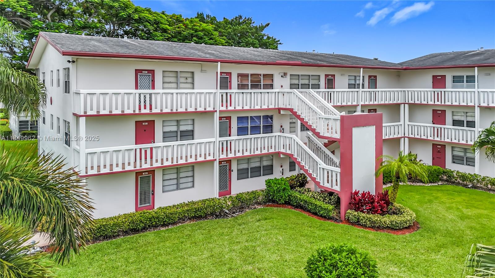 618 Fanshaw O # 618, Boca Raton FL 33434 — #A11849962