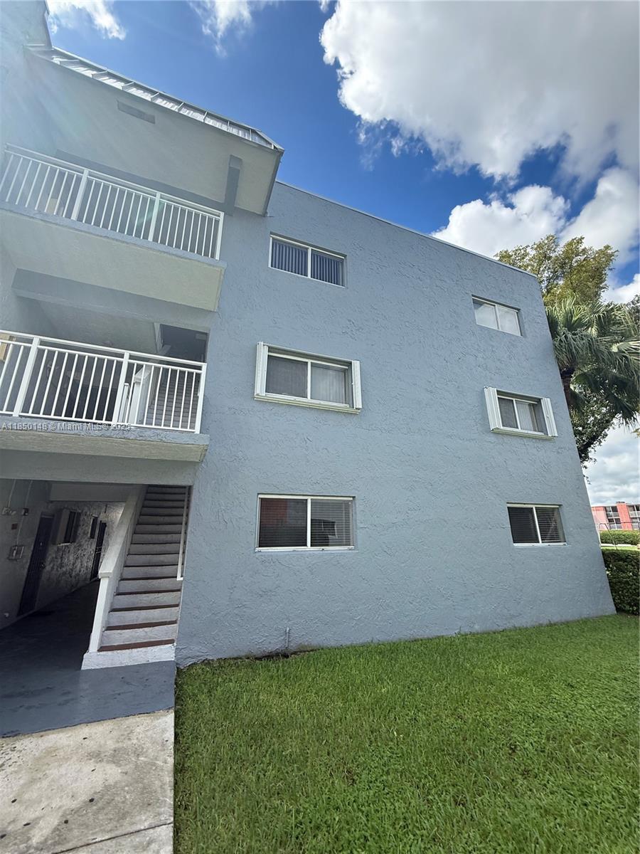 6dd28e9b-6545 11309 SW 200th St # C213, Miami FL 33157 — #A11850148