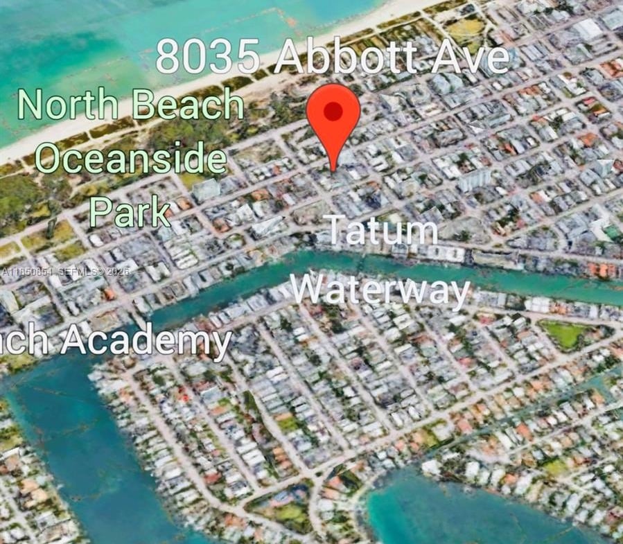 899