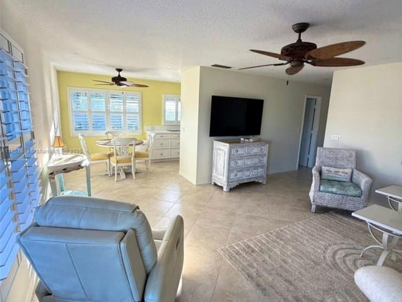 2929 SE Ocean Blvd # 10, Stuart FL 34996 — #A11851810
