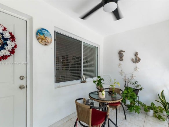 581 Blue Heron Dr # B, Hallandale Beach FL 33009 — #A11851854