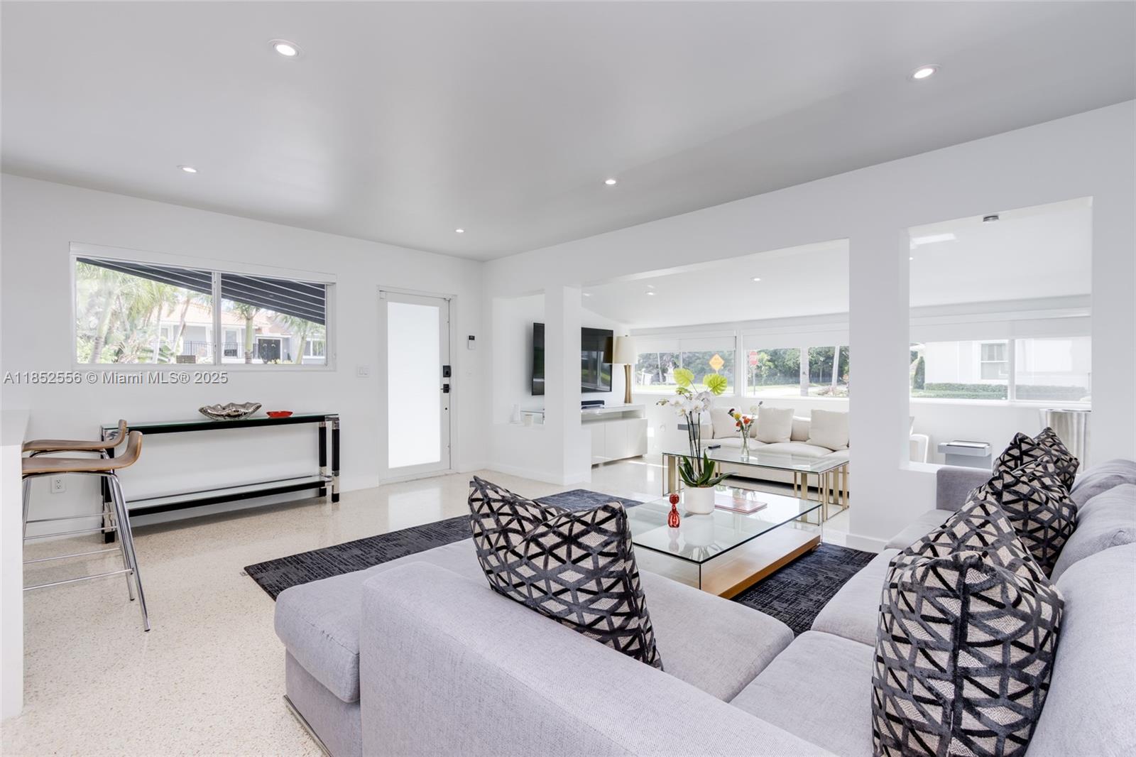6dd28e9b-6624 8290 N Bayshore Dr, Miami FL 33138 — #A11852556