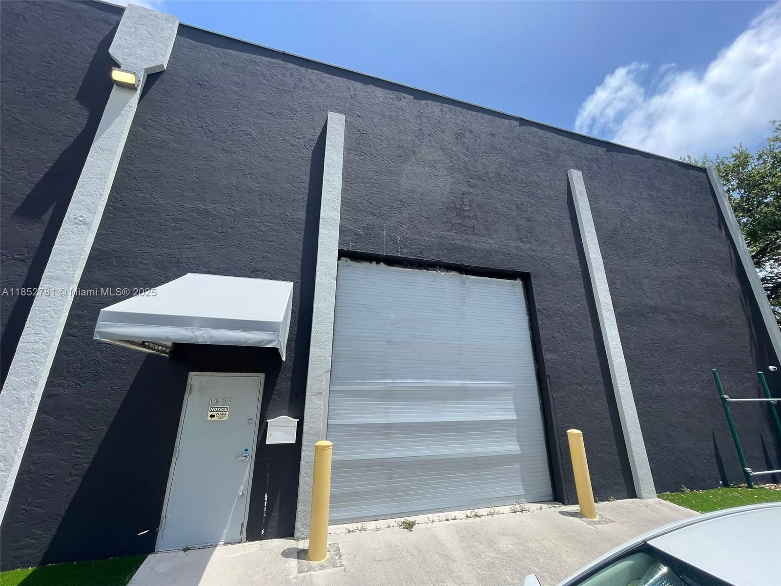 6dd28e9b-6633 1951 Grant St, Hollywood FL 33020 — #A11852781