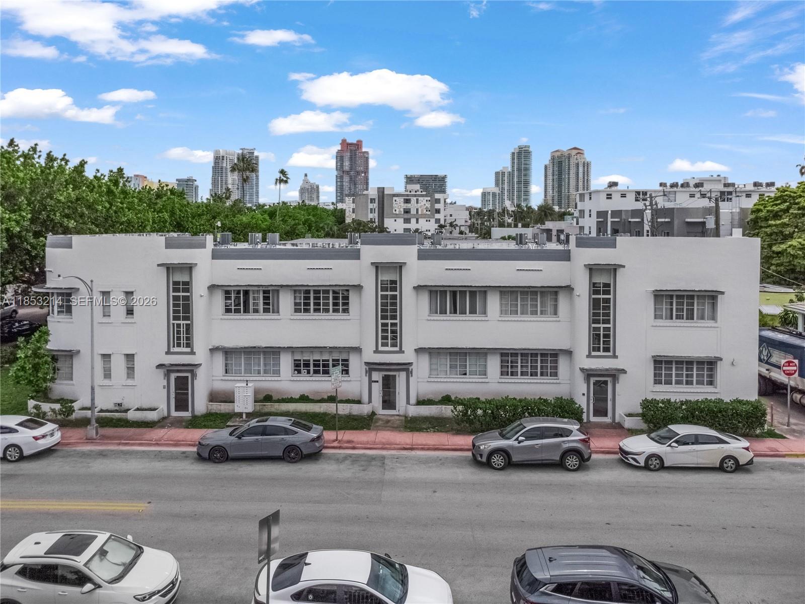6dd28e9b-6650 810 7th St # 107, Miami Beach FL 33139 — #A11853214