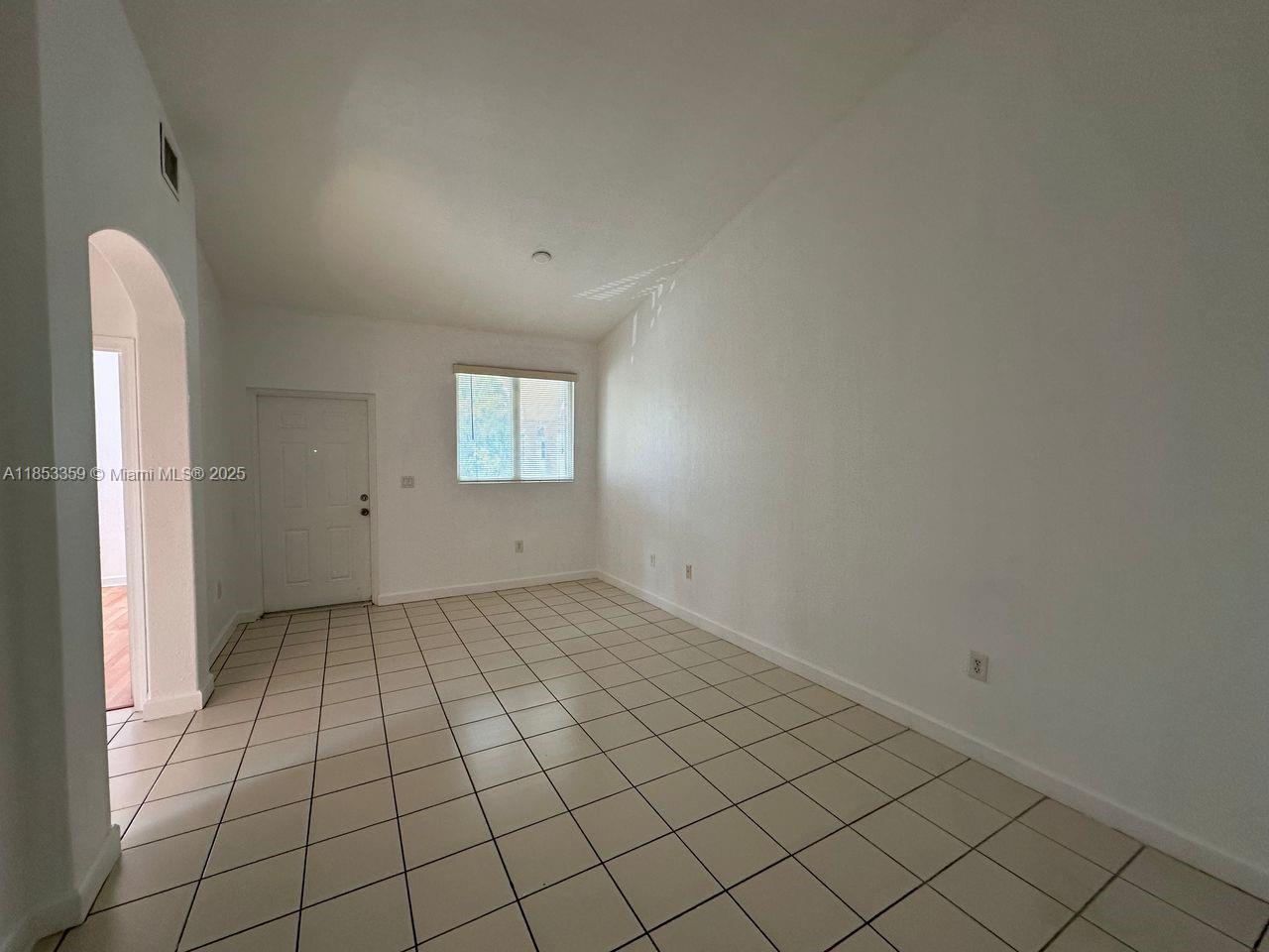 6dd28e9b-6657 1568 SE 26th St # 200, Homestead FL 33035 — #A11853359