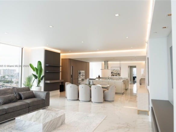 18501 Collins Ave # 1104, Sunny Isles Beach FL 33160 — #A11853605