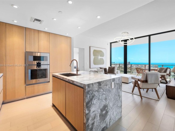 500 alton rd # 3604, Miami Beach FL 33139 — #A11853899