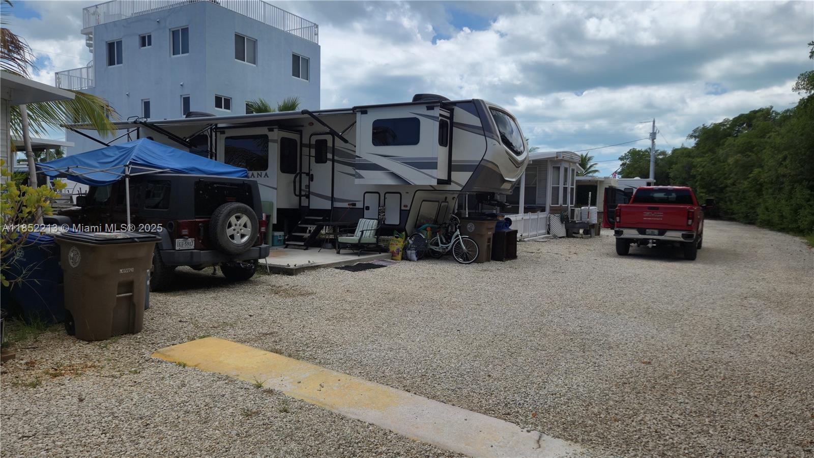 325 Calusa St lot 333, Key Largo FL 33037 — #A11852213