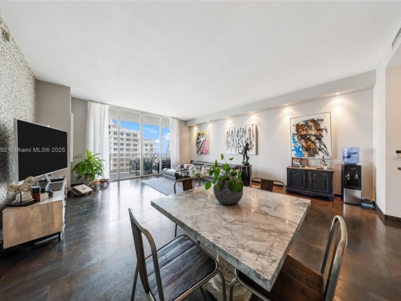 901 Brickell Key Blvd # 3002, Miami FL 33131 — #A11854792