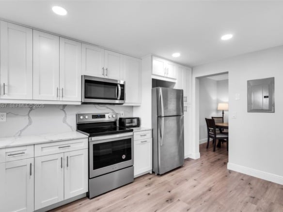 3524 Via Poinciana # 302, Lake Worth FL 33467 — #A11854857