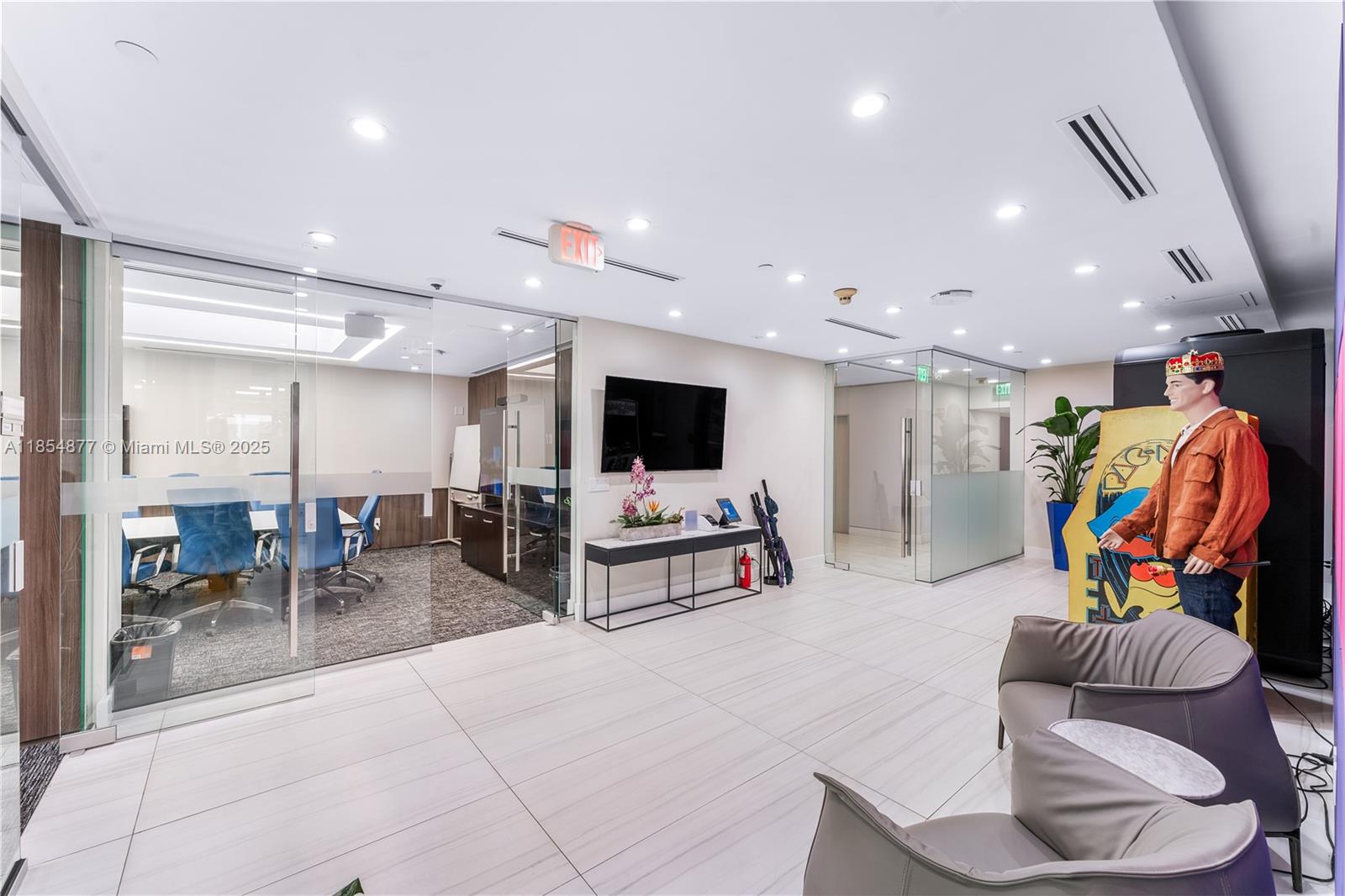 6dd28e9b-6726 1200 Brickell Ave # A, Miami FL 33131 — #A11854877