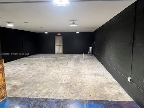1657 W 40th St # 6, Hialeah FL 33012 — #A11855821