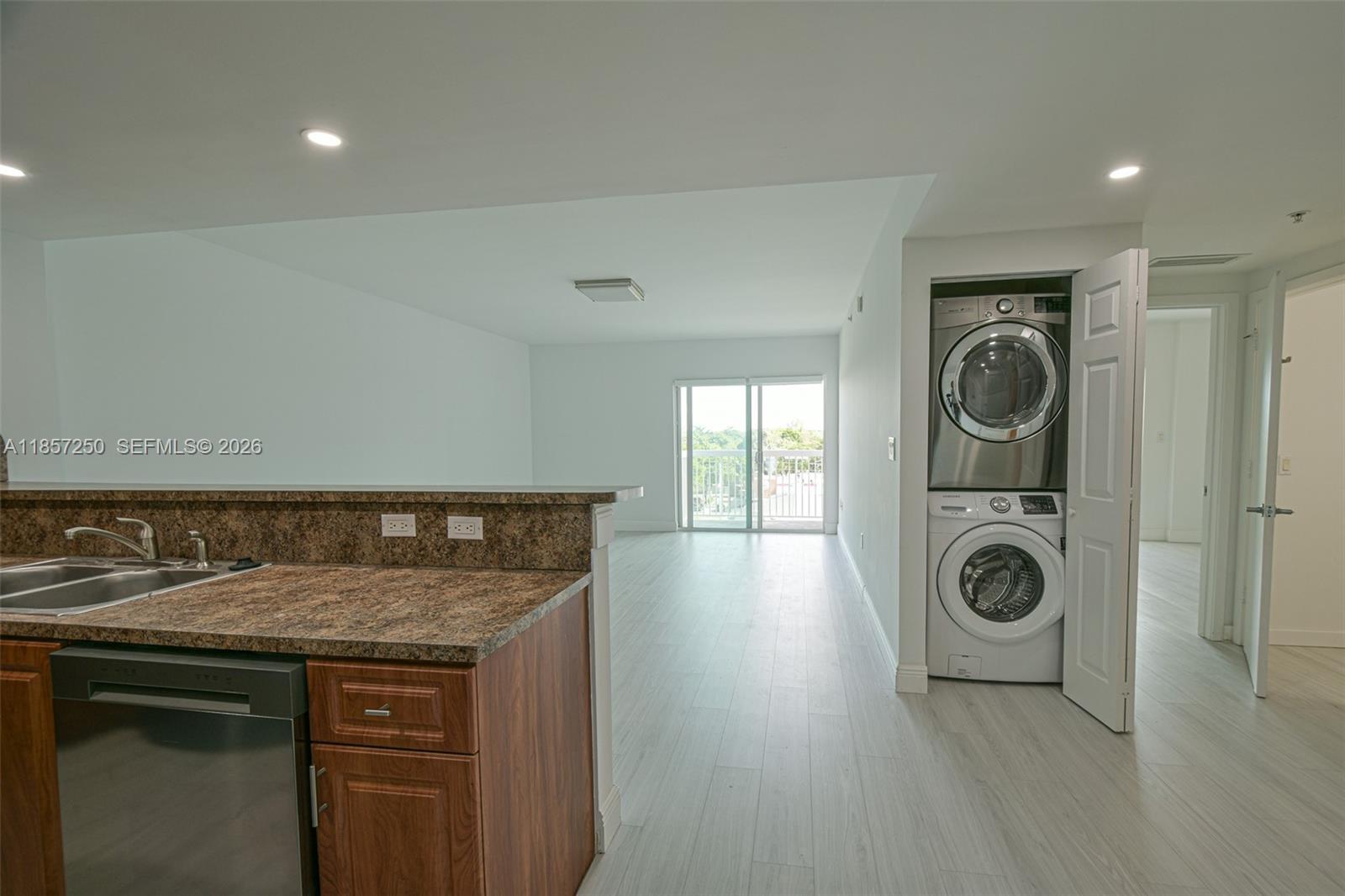 6dd28e9b-6814 2740 SW 28th Ter # 603, Miami FL 33133 — #A11857250