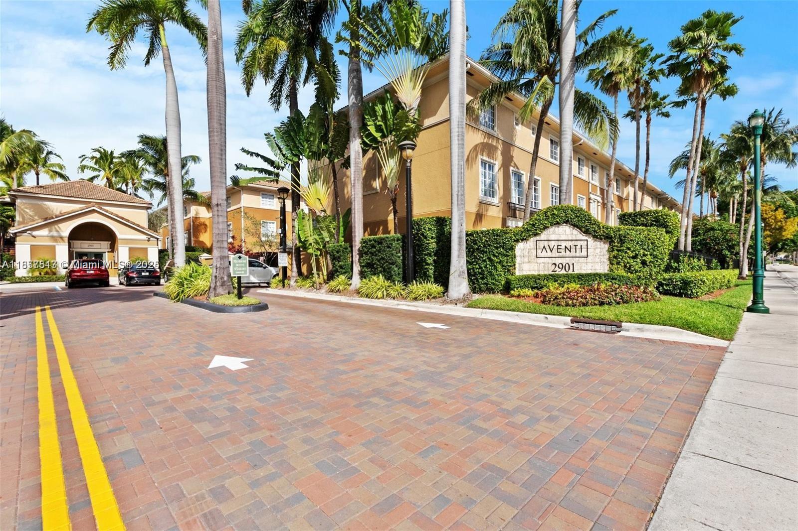 6dd28e9b-6833 2811 NE 185th St # 801, Aventura FL 33180 — #A11857513