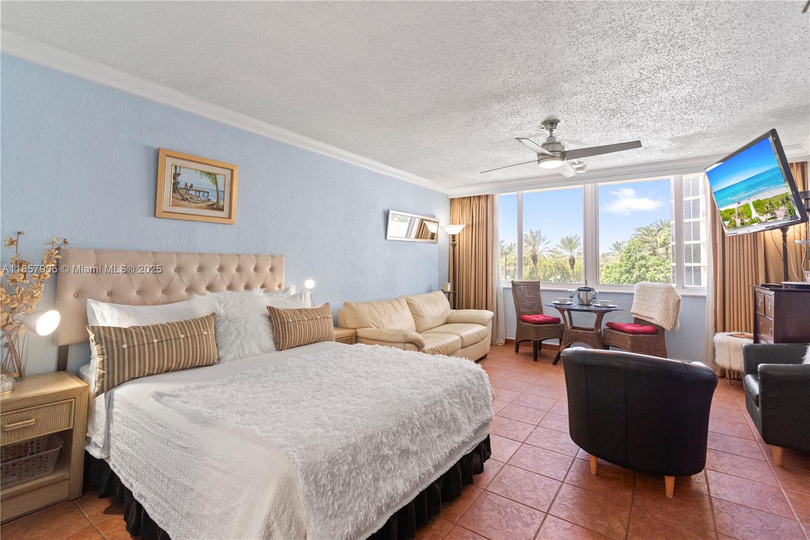 6dd28e9b-6847 19201 Collins Ave # 129, Sunny Isles Beach FL 33160 — #A11857905