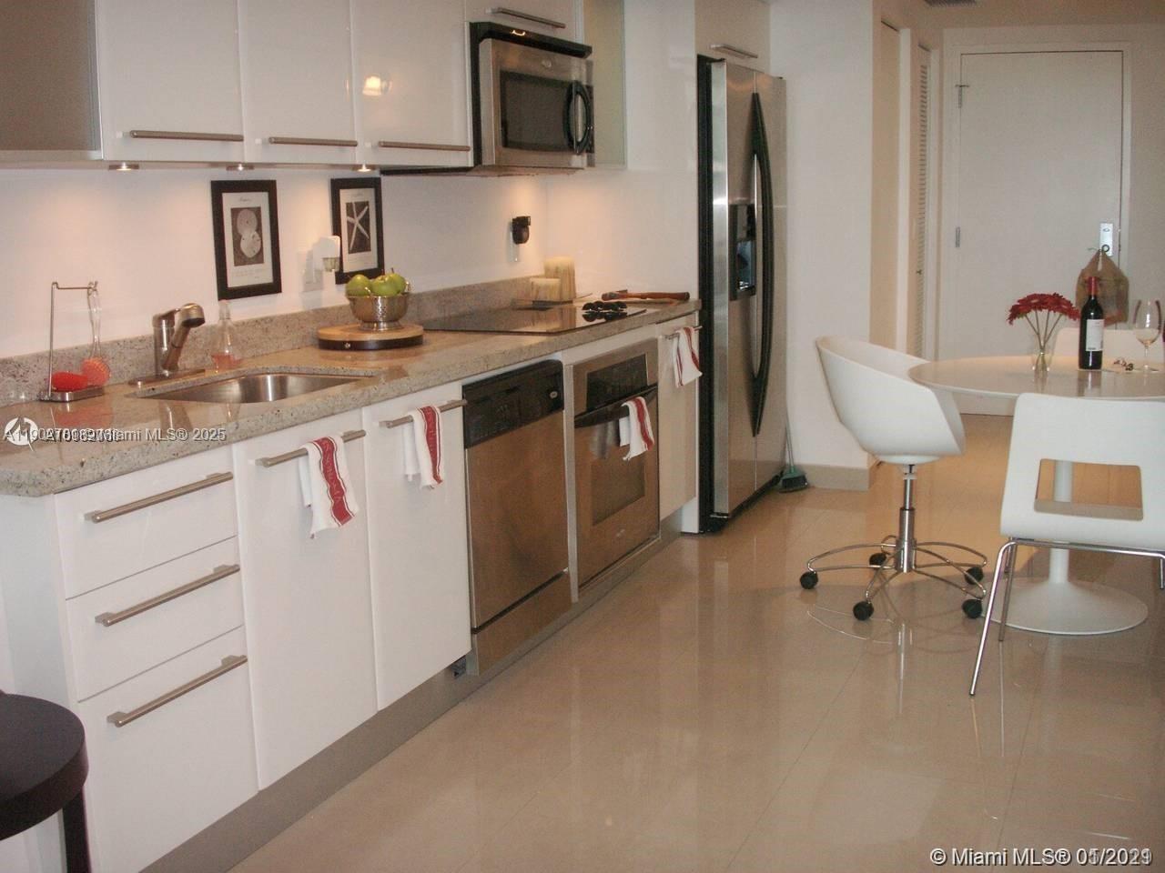 185 SW 7th St # 1906, Miami FL 33130 — #A11902781