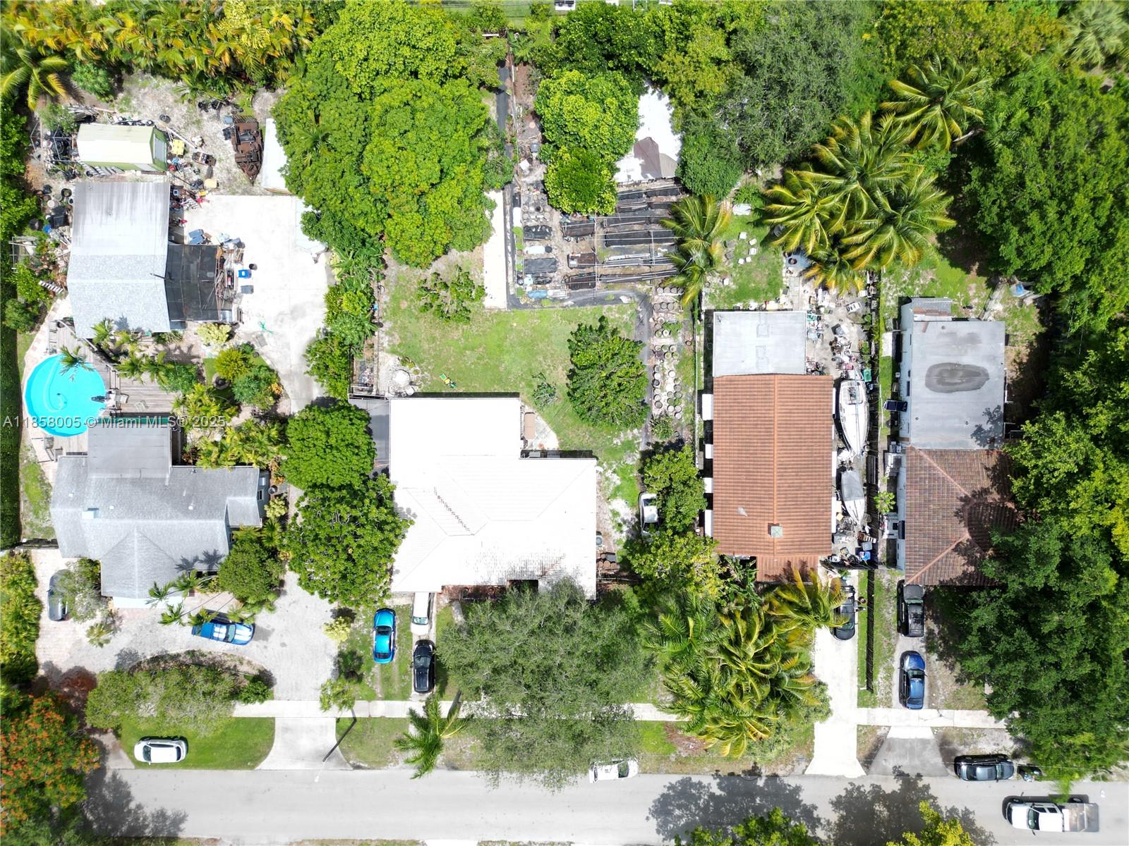 default 2527 Fillmore St, Hollywood FL 33020 — #A11858005