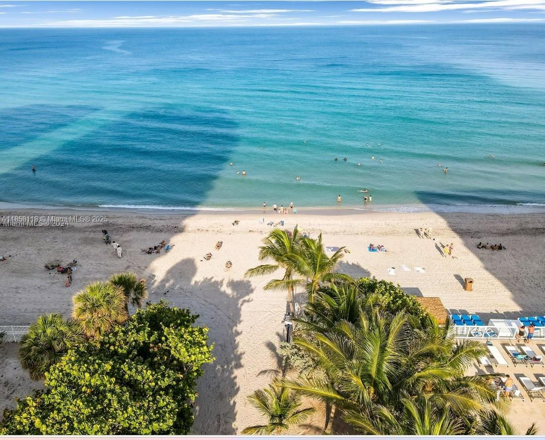 6dd28e9b-6859 19201 Collins Ave # 611, Sunny Isles Beach FL 33160 — #A11858118