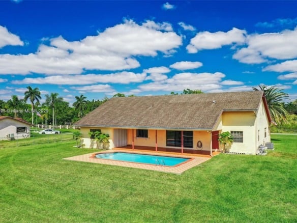 19900 SW 326th St, Homestead FL 33030 — #A11859197