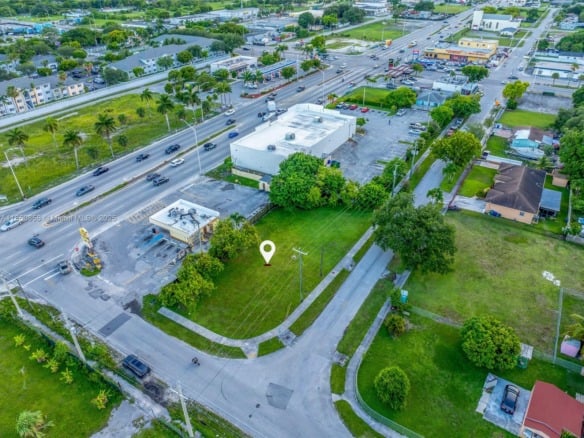 21 ave, Miami FL 33147 — #A11860856