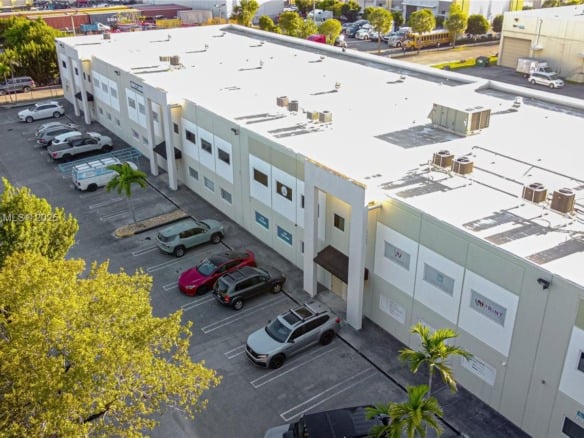 10800 NW 21st St, Sweetwater FL 33172 — #A11861111