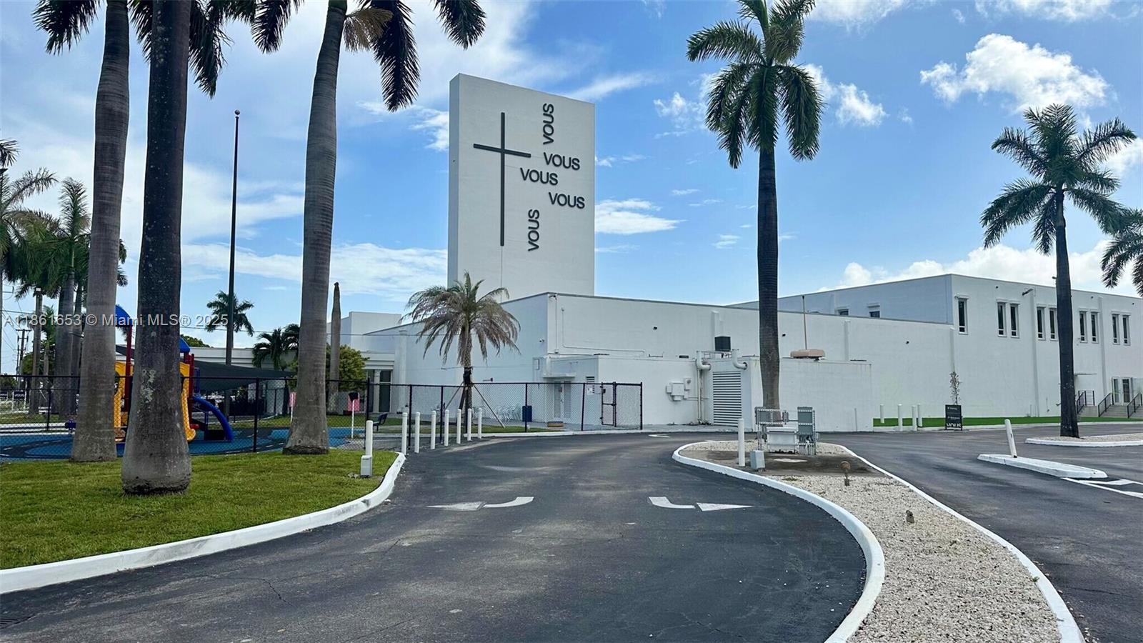 6dd28e9b-6997 17801 NW 2nd Ave Suite 201, Miami Gardens FL 33169 — #A11861653