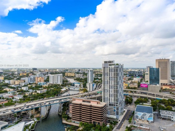 185 SW 7th St # 3605, Miami FL 33130 — #A11888624