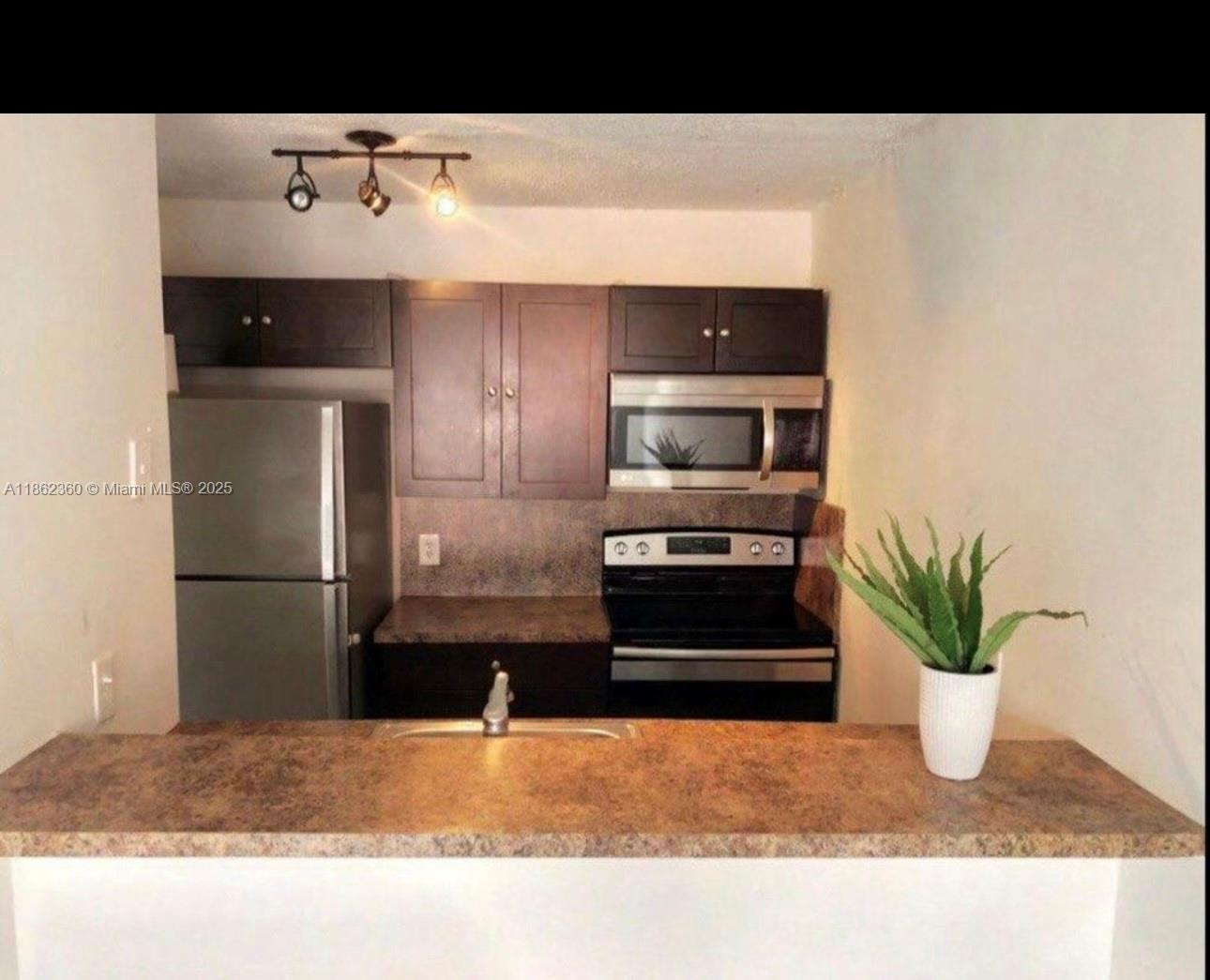 S 1225 NE 124th St # 46B, North Miami FL 33161 — #A11862360