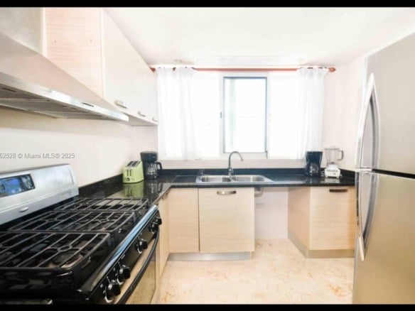 Listing #A11862528