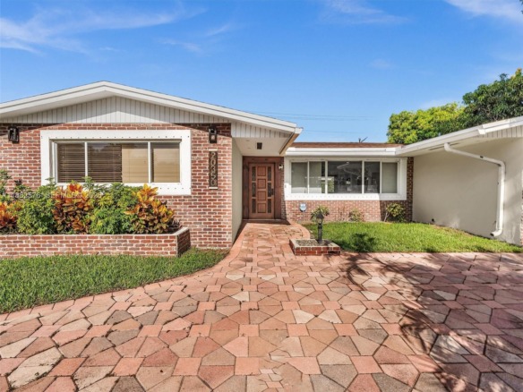 20350 Highland Lakes Blvd, Miami FL 33179 — #A11862576