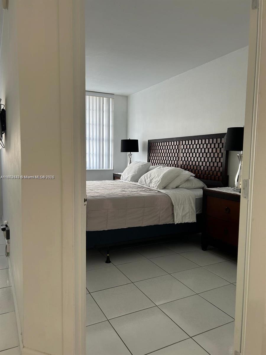 100 Lincoln Rd # 437, Miami Beach FL 33139 — #A11863840
