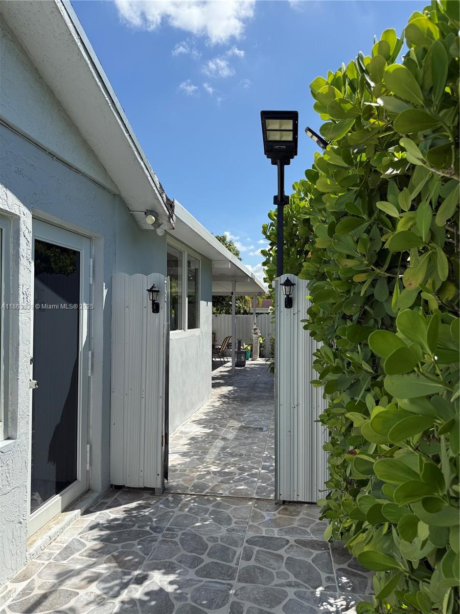 6553 SW 148th Pl, Miami FL 33193 — #A11863939