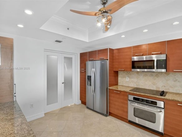 3330 NE 190th St # 1611, Aventura FL 33180 — #A11864036