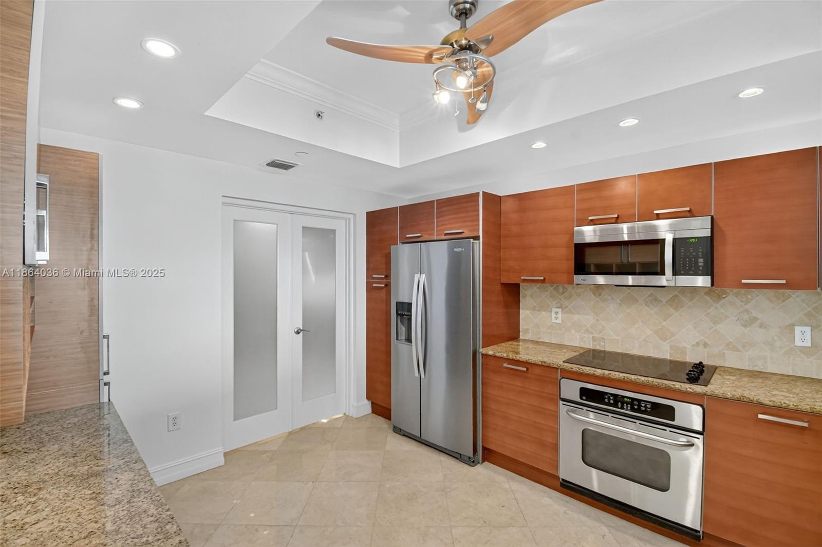 6dd28e9b-7122 3330 NE 190th St # 1611, Aventura FL 33180 — #A11864036