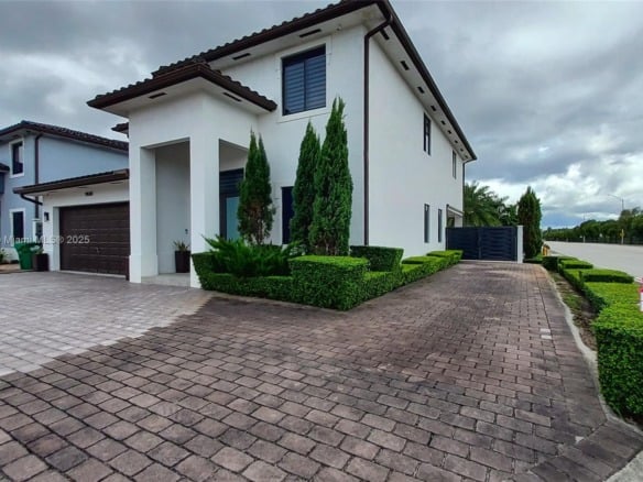 14680 SW 17th St, Miami FL 33175 — #A11864408