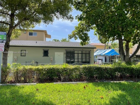 1346 NW 6th St, Miami FL 33125 — #A11864674