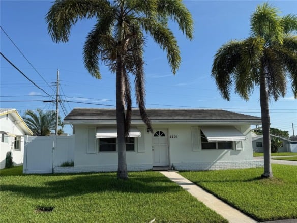 2701 NW 52nd Ct, Tamarac FL 33309 — #A11864721